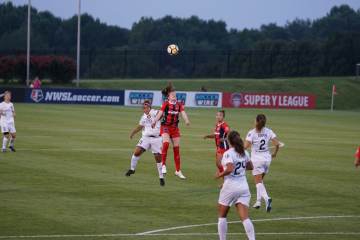 英格兰顶级联赛1888年以来首次单场无球队进六球｜超凡国际官方网站（配图示意）